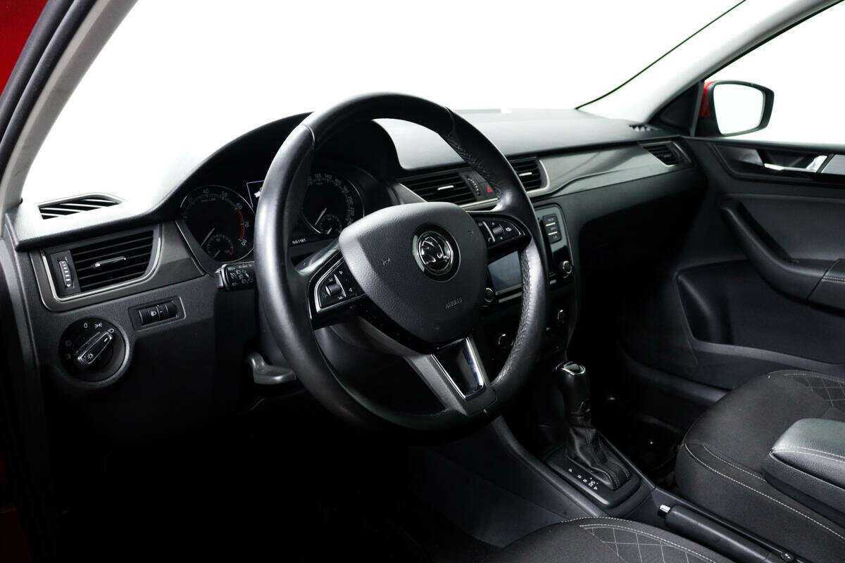 Skoda Rapid б/у, 2018, Роботизированная. Фото: #12