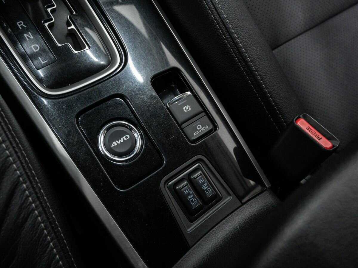 Mitsubishi Outlander б/у, 2017, Вариатор. Фото: #17