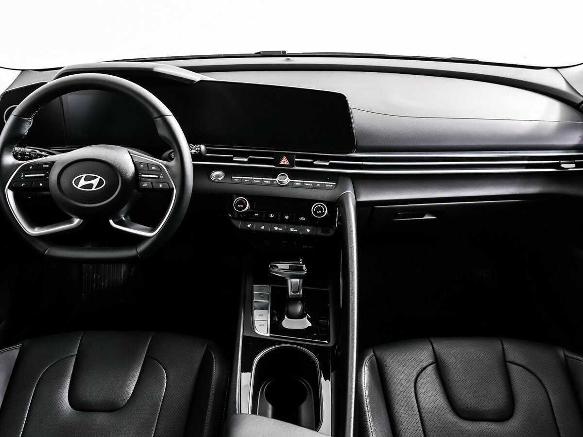 Hyundai Elantra б/у, 2024, Вариатор. Фото: #10