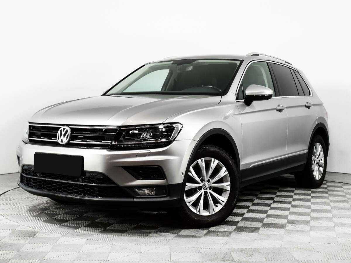 Volkswagen Tiguan б/у, 2017, Роботизированная. Посмотреть фото