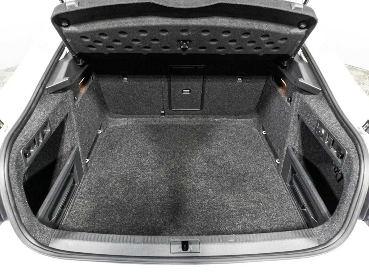 Skoda Superb б/у, 2016, Роботизированная. Фото: #14