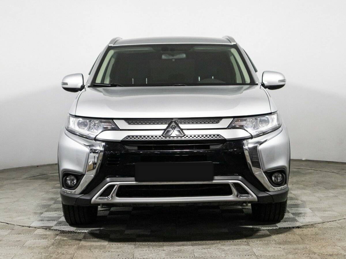 Mitsubishi Outlander б/у, 2020, Вариатор. Фото: #1