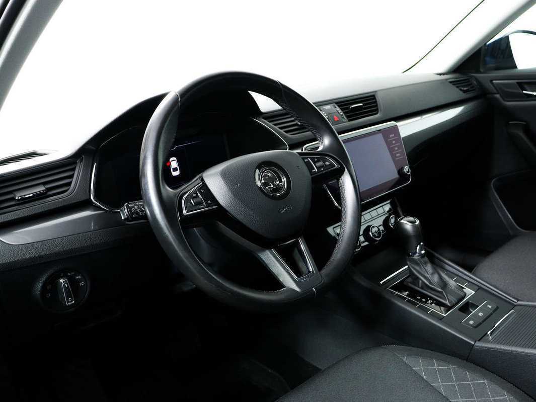 Skoda Superb б/у, 2020, Роботизированная. Фото: #12