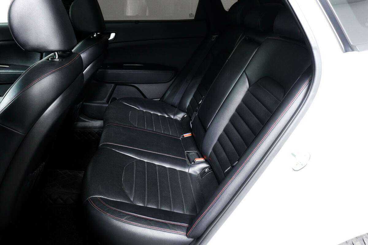 Kia Optima б/у, 2017, Автоматическая. Фото: #11