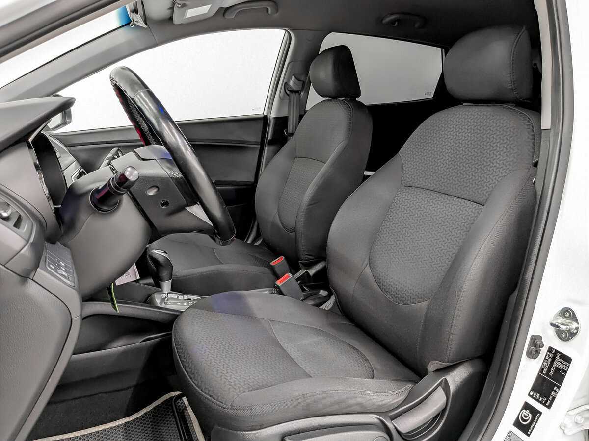 Kia Rio б/у, 2015, Автоматическая. Фото: #17