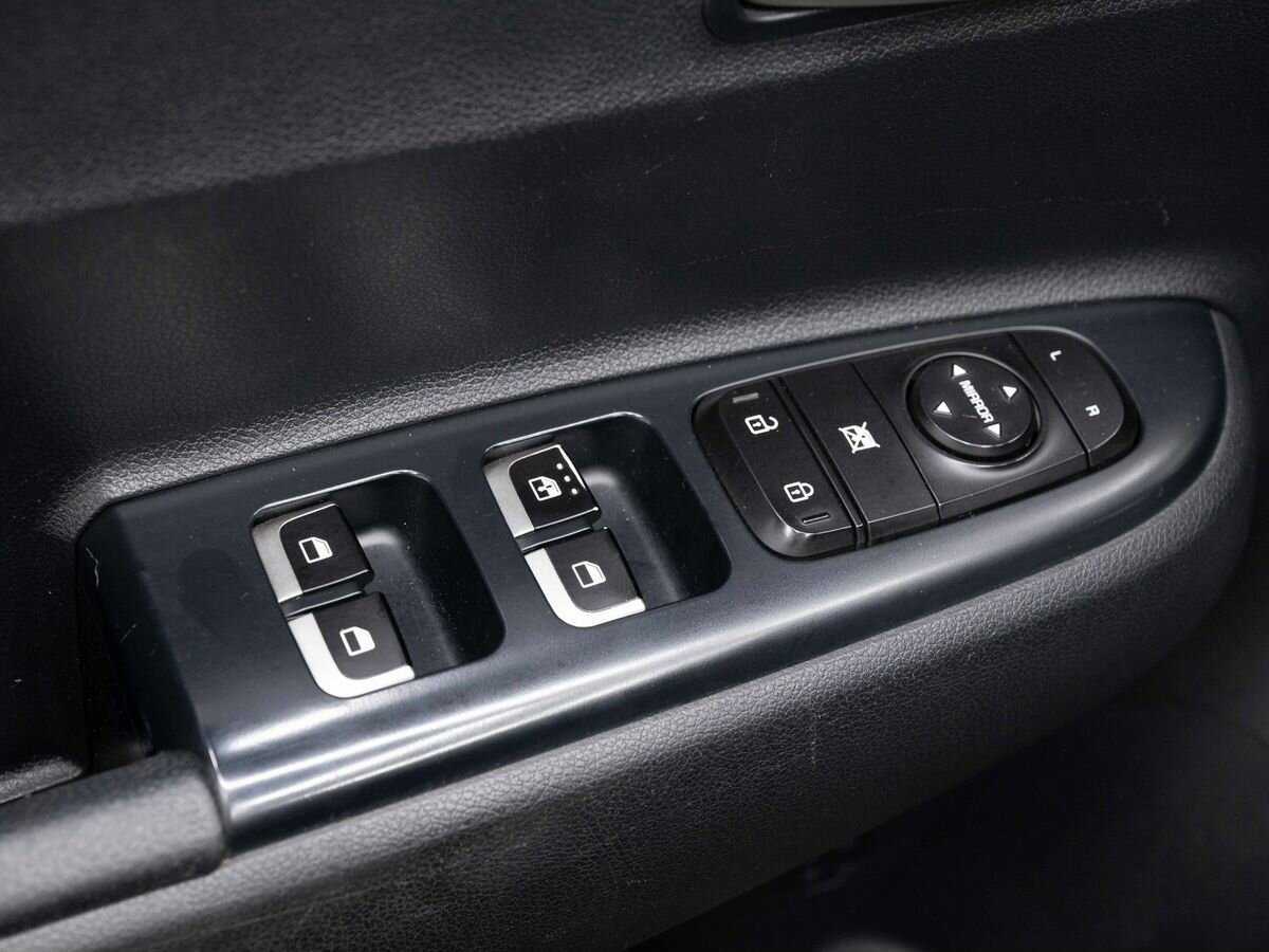 Kia Rio б/у, 2017, Автоматическая. Фото: #16