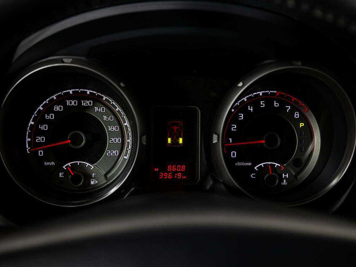 Mitsubishi Pajero б/у, 2015, Автоматическая. Фото: #11