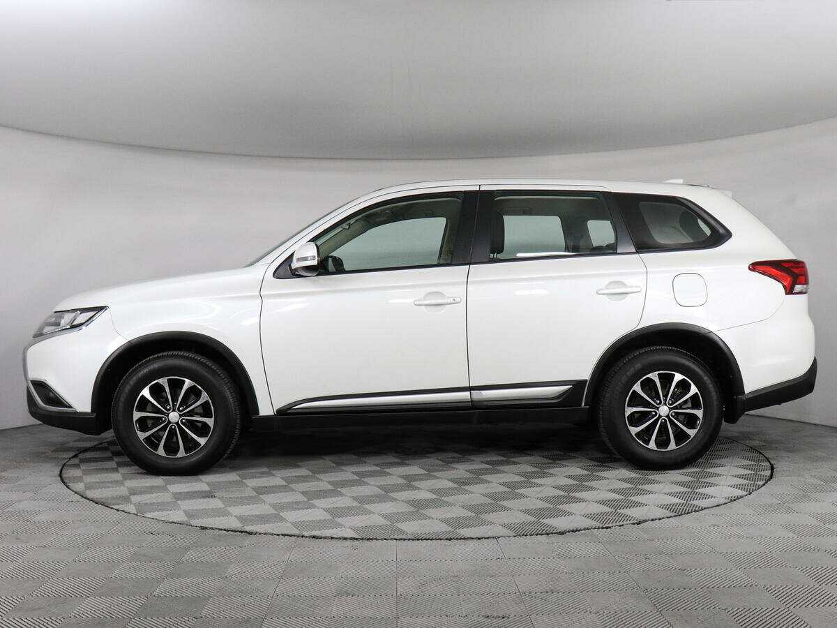 Mitsubishi Outlander б/у, 2020, Вариатор. Фото: #7