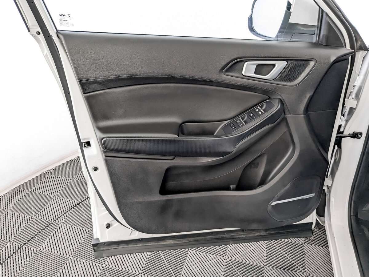 Chery Tiggo 4 б/у, 2021, Роботизированная. Фото: #16