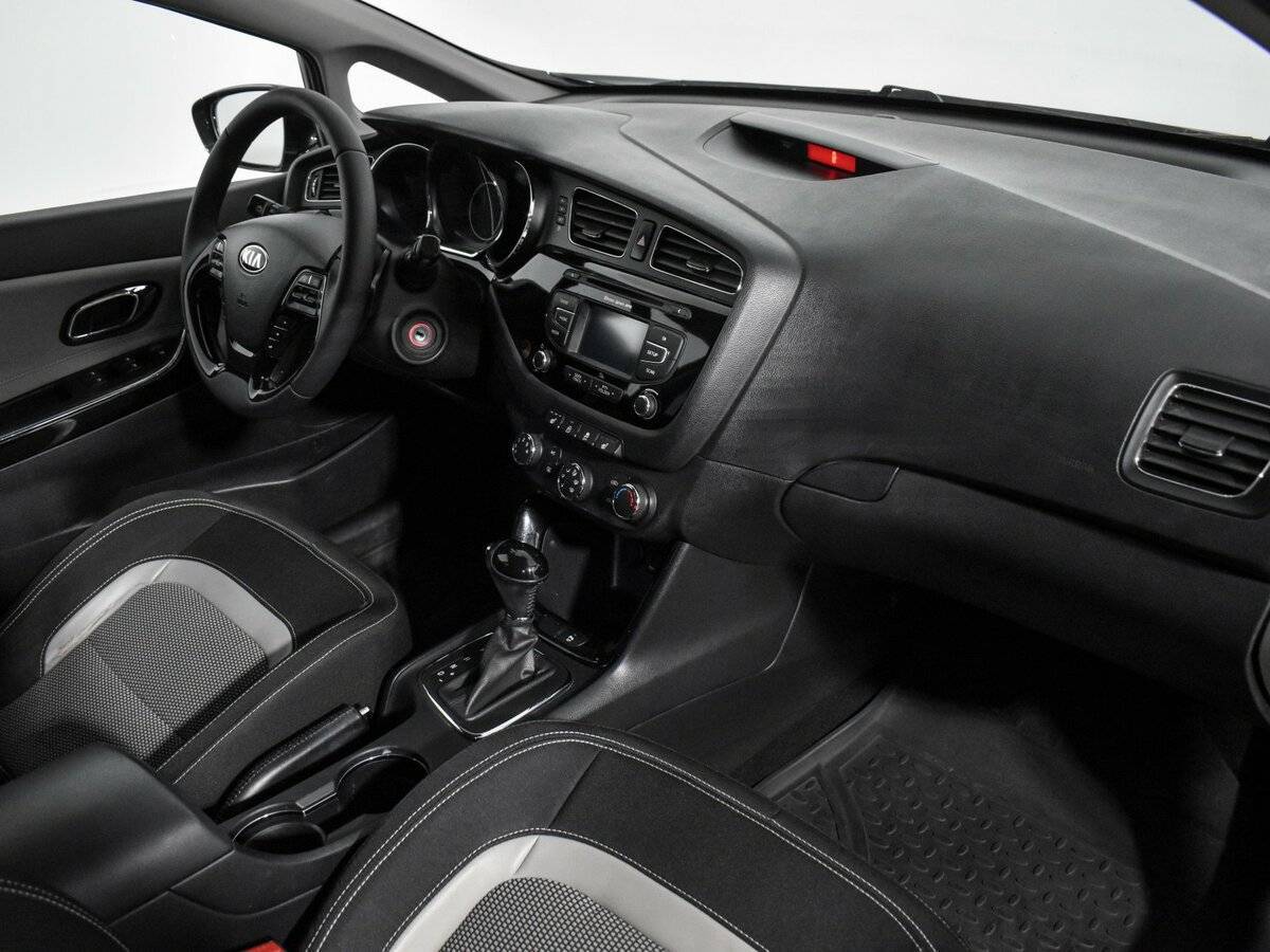 Kia Ceed б/у, 2014, Автоматическая. Фото: #11