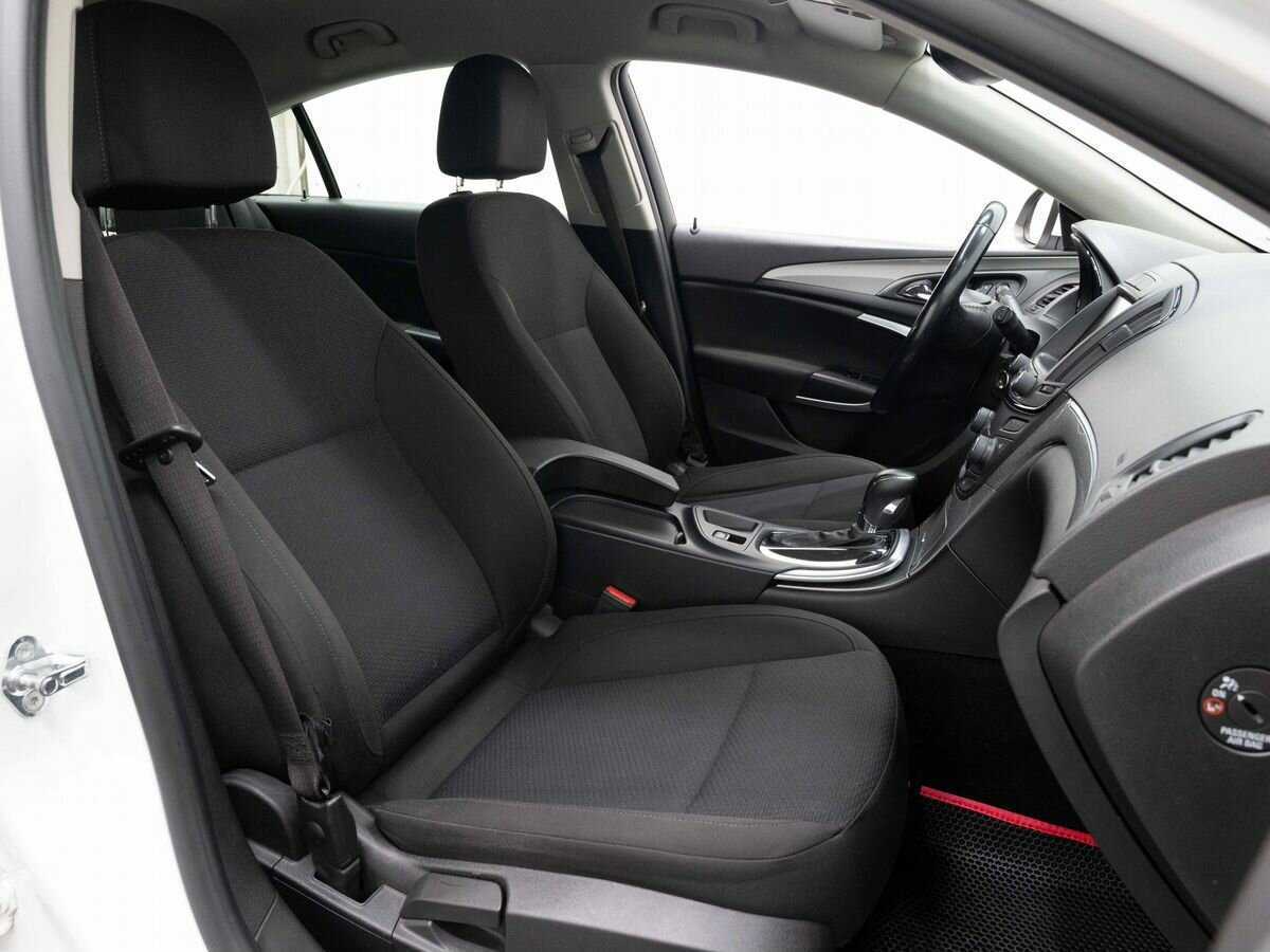 Opel Insignia б/у, 2014, Автоматическая. Фото: #11