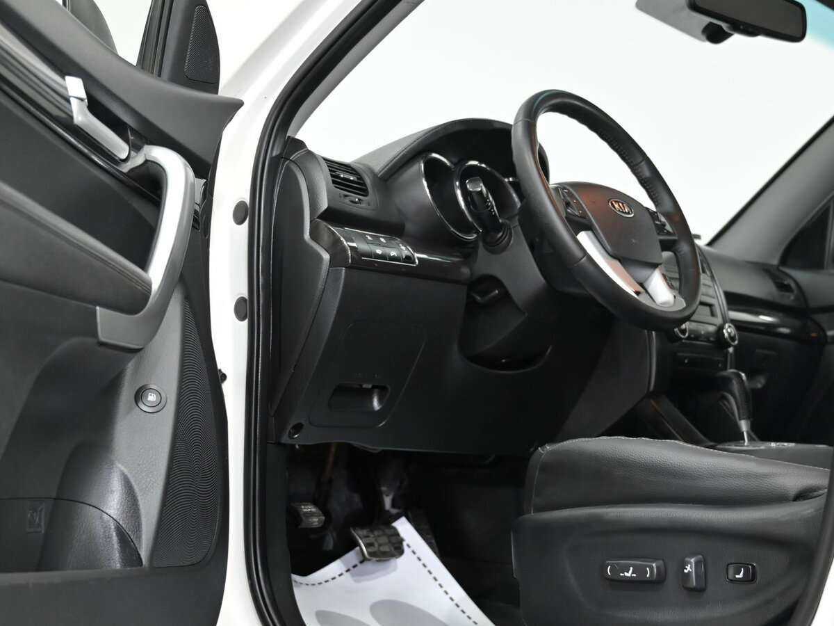 Kia Sorento б/у, 2012, Автоматическая. Фото: #9