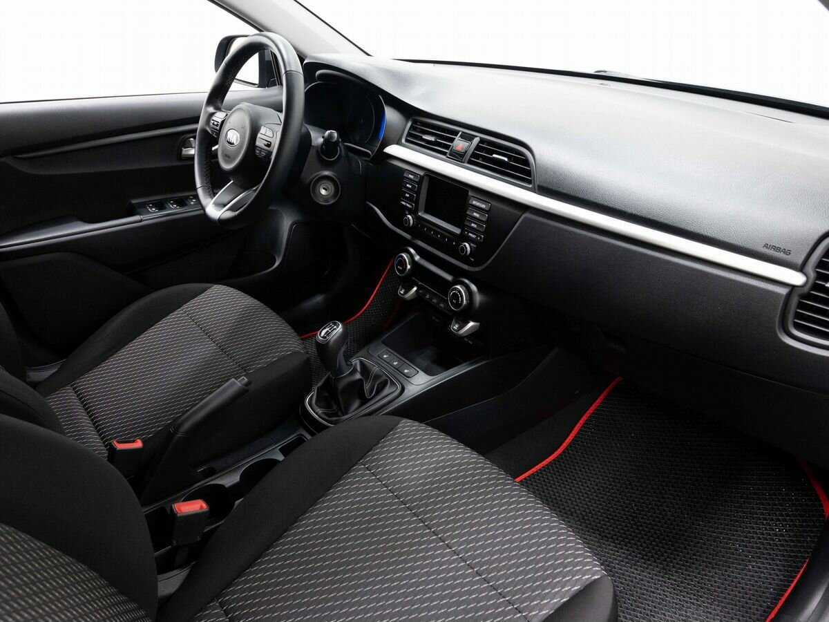 Kia Rio б/у, 2020, Механическая. Фото: #10