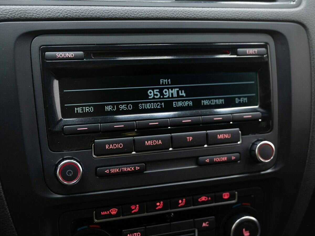 Volkswagen Jetta б/у, 2012, Автоматическая. Фото: #15