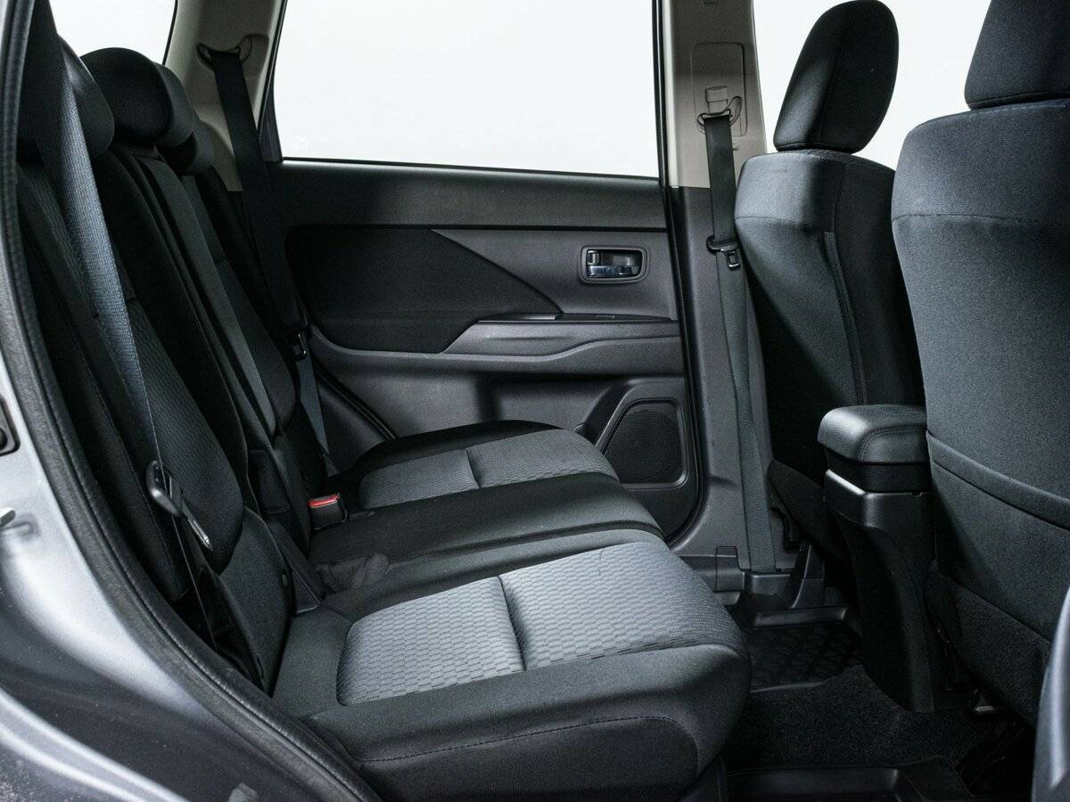 Mitsubishi Outlander б/у, 2012, Вариатор. Фото: #9