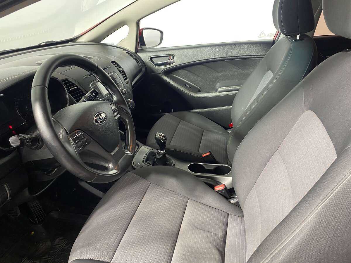 Kia Cerato б/у, 2013, Механическая. Фото: #6