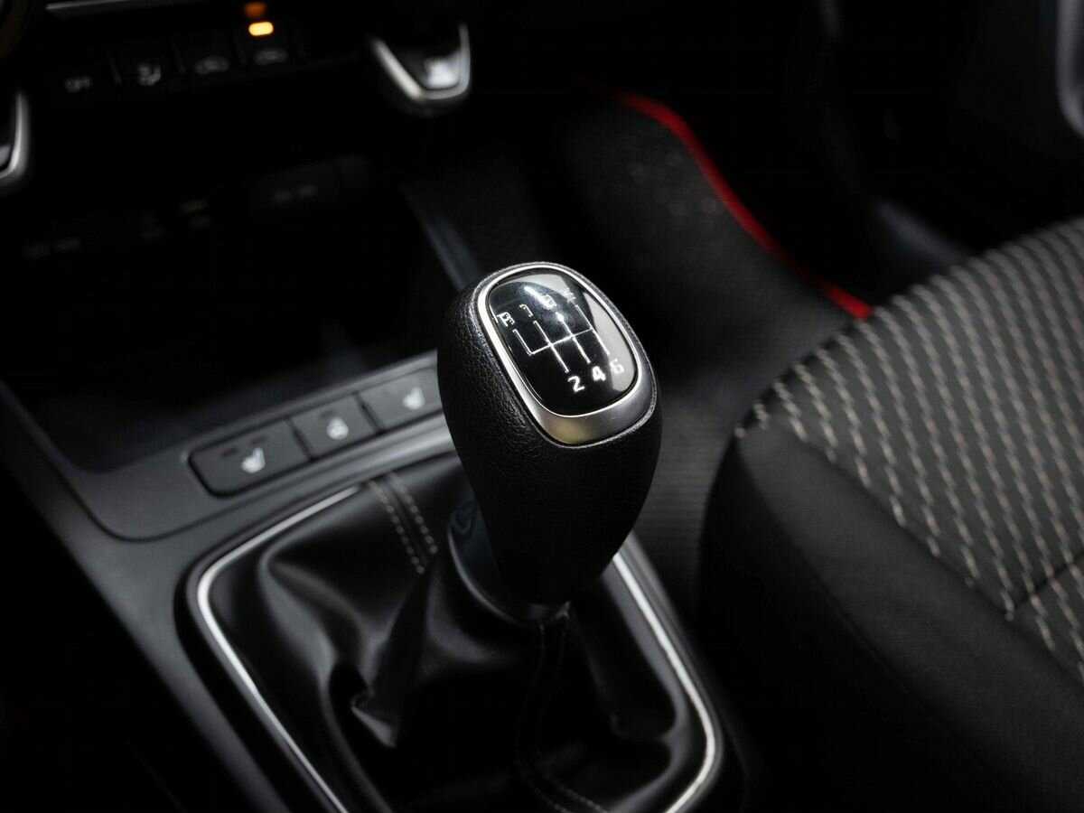 Kia Rio б/у, 2020, Механическая. Фото: #18