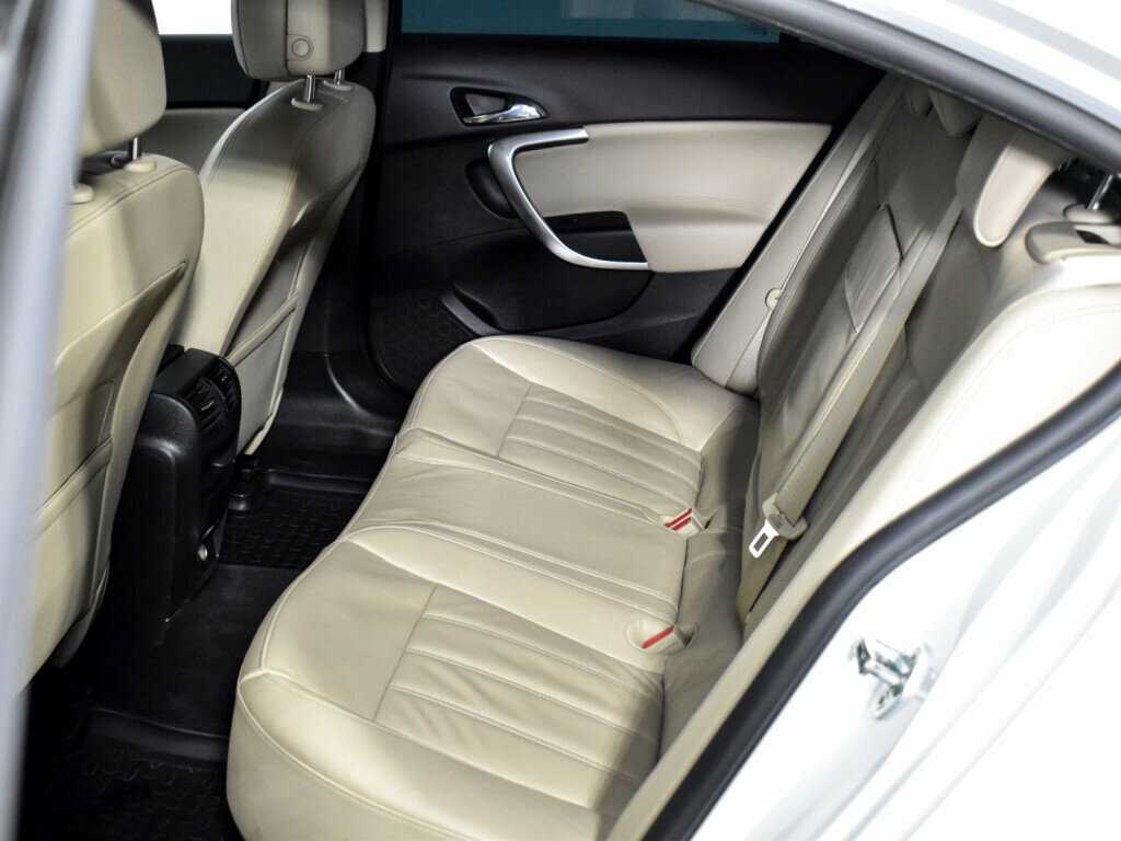 Opel Insignia б/у, 2014, Автоматическая. Фото: #11