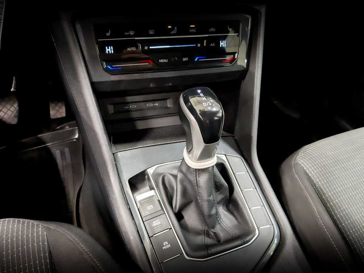 Volkswagen Tiguan б/у, 2021, Роботизированная. Фото: #24