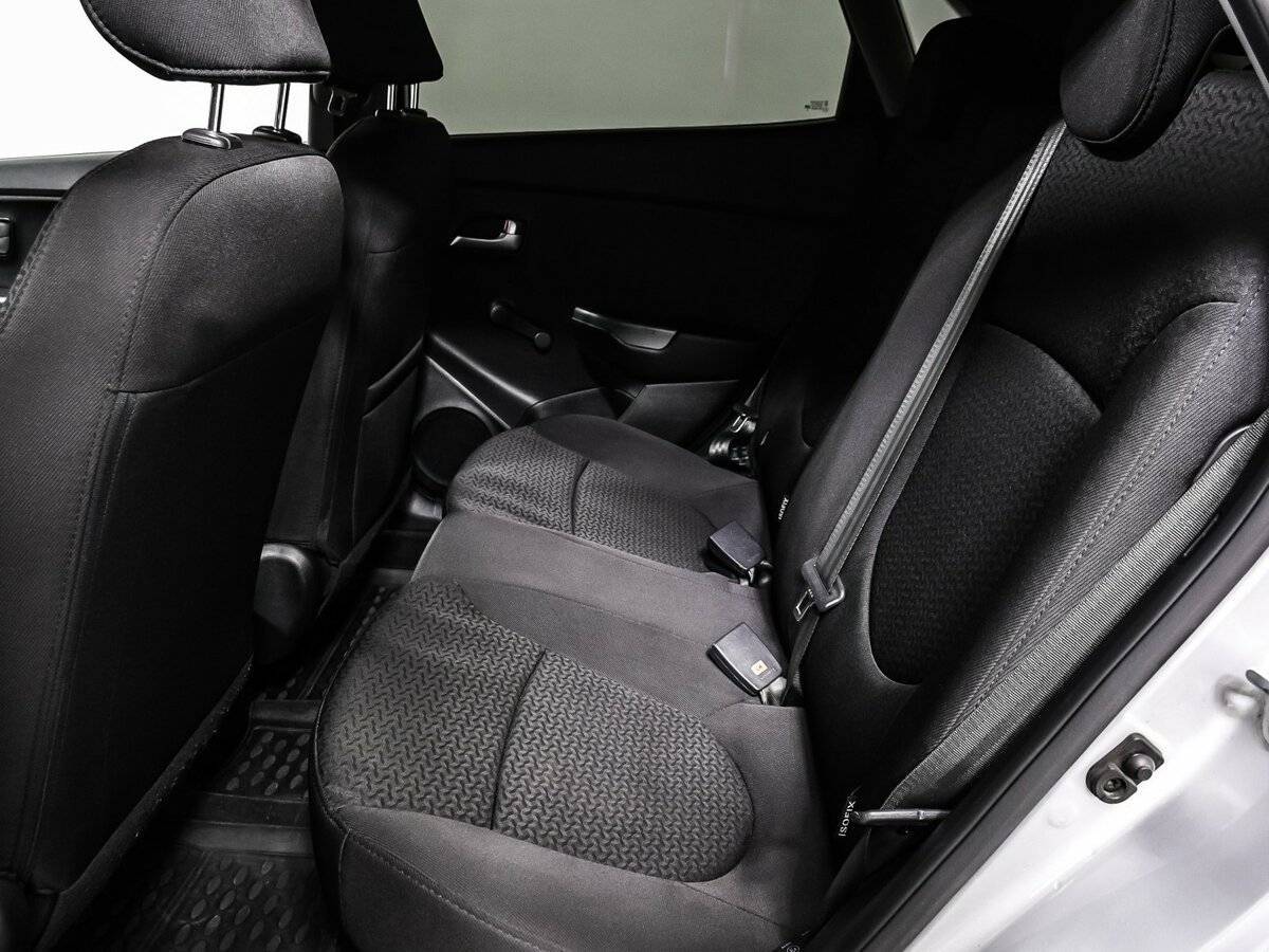 Kia Rio б/у, 2017, Автоматическая. Фото: #11