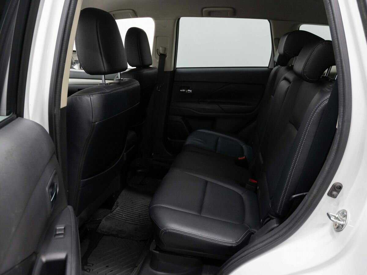 Mitsubishi Outlander б/у, 2012, Вариатор. Фото: #9