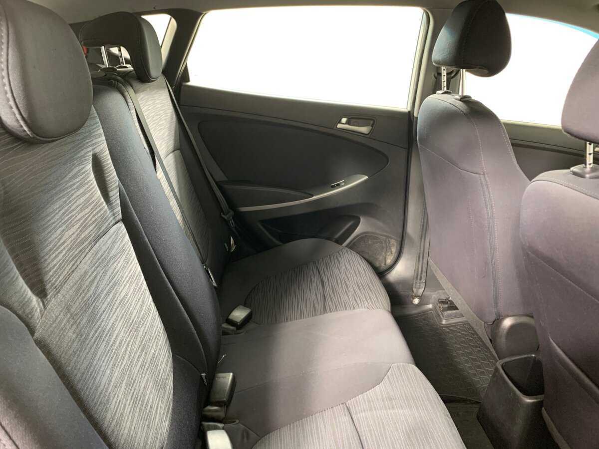 Hyundai Solaris б/у, 2016, Механическая. Фото: #17