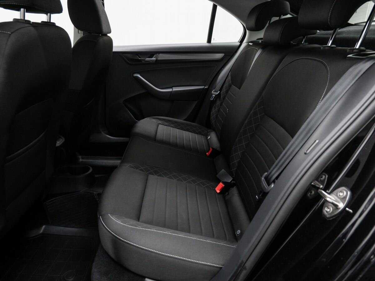 Skoda Rapid б/у, 2018, Автоматическая. Фото: #10