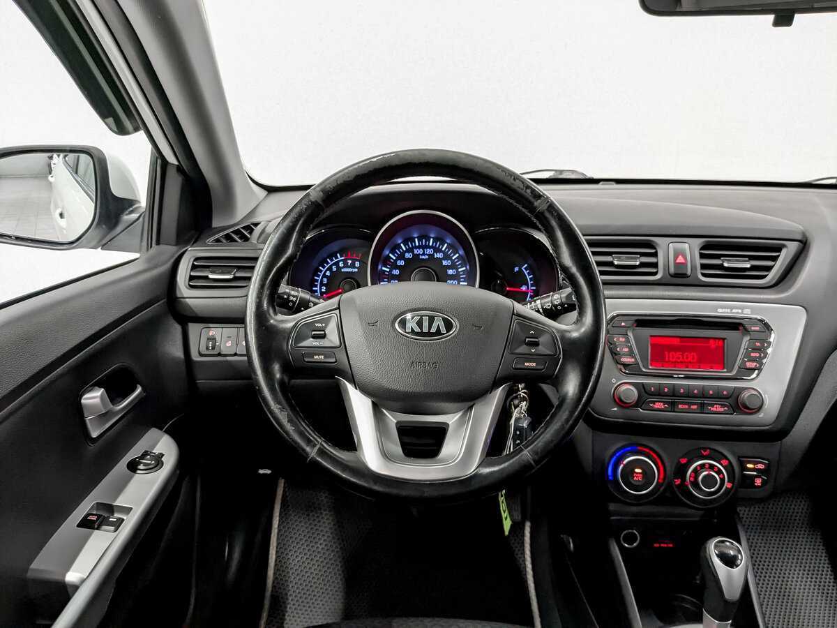 Kia Rio б/у, 2015, Автоматическая. Фото: #18