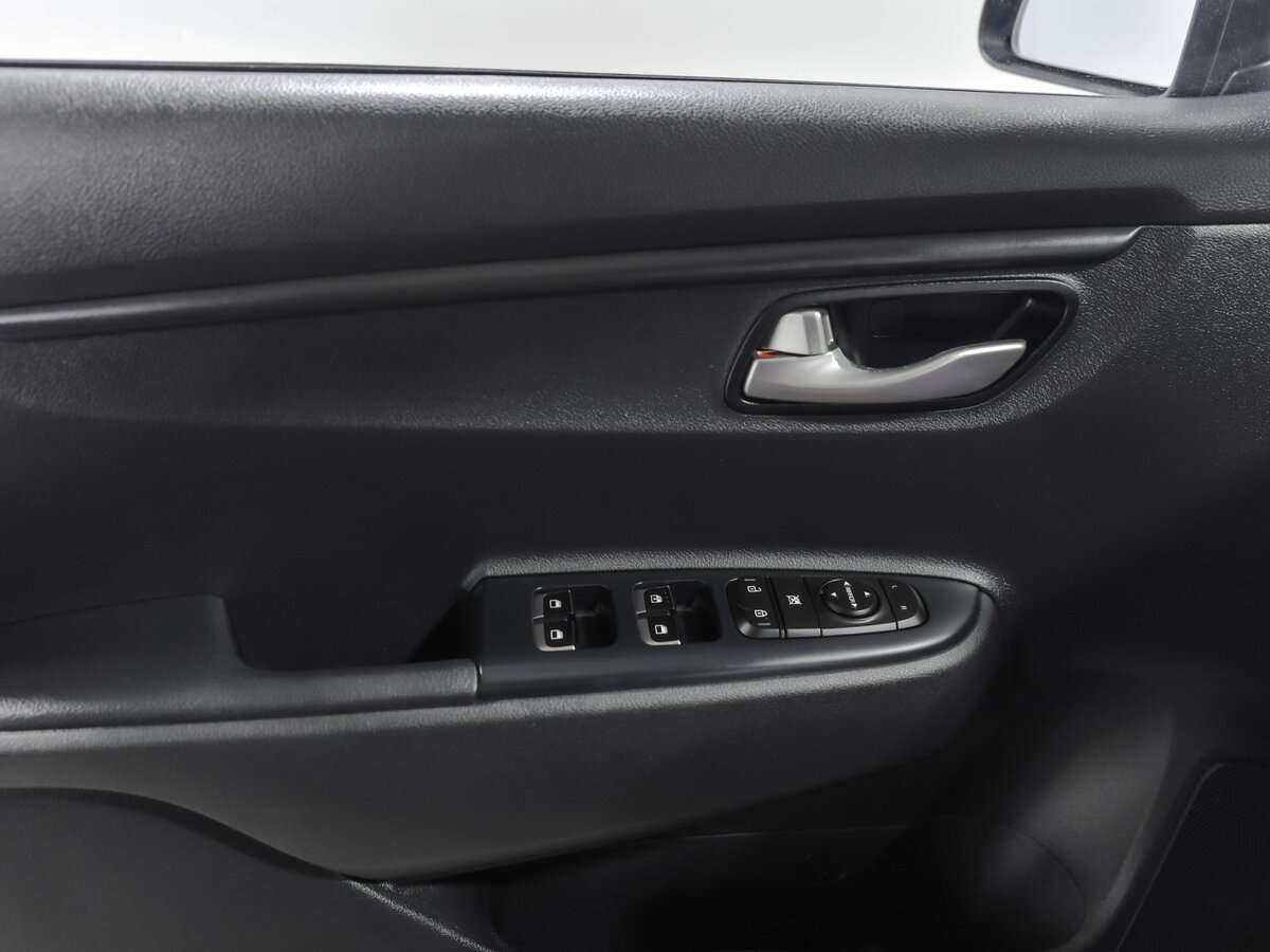 Kia Rio б/у, 2020, Автоматическая. Фото: #12