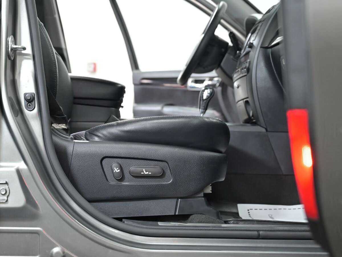 Kia Mohave б/у, 2012, Автоматическая. Фото: #15