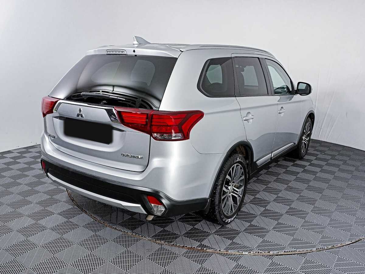 Mitsubishi Outlander б/у, 2018, Вариатор. Фото: #4