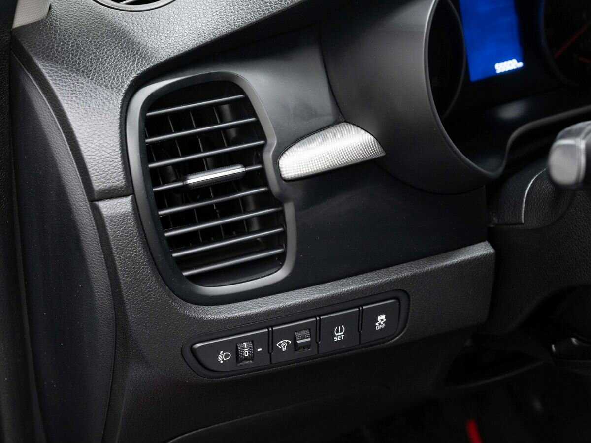 Kia Rio б/у, 2020, Механическая. Фото: #20