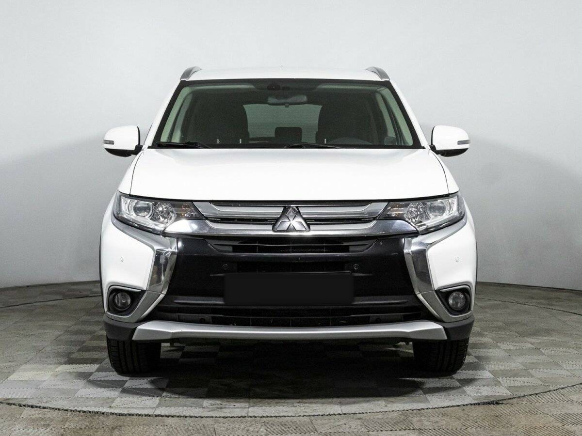 Mitsubishi Outlander б/у, 2016, Вариатор. Фото: #1