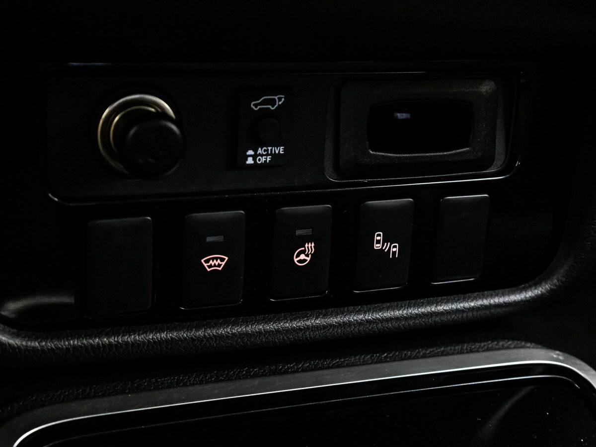 Mitsubishi Outlander б/у, 2018, Автоматическая. Фото: #11