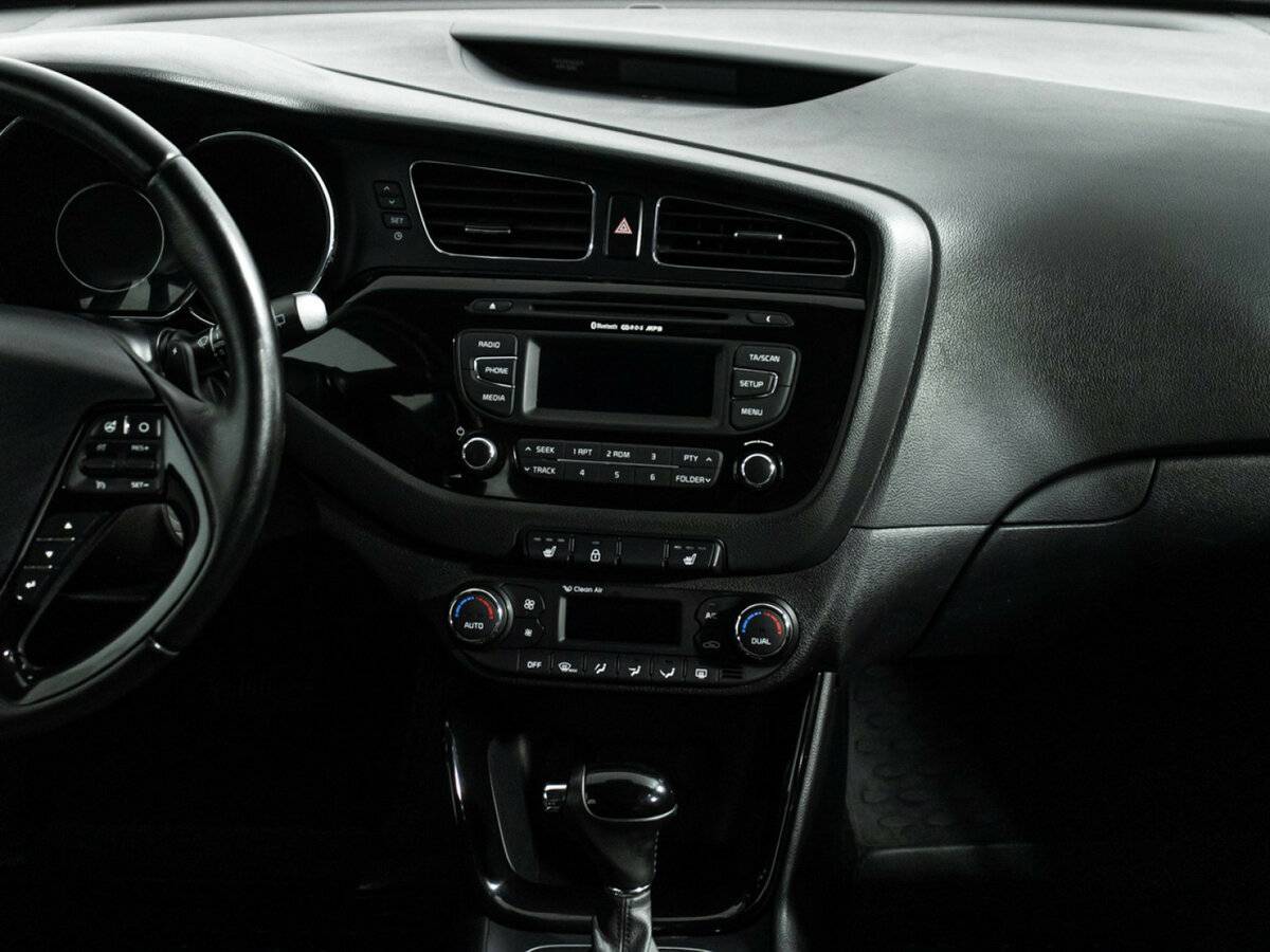 Kia Ceed б/у, 2015, Роботизированная. Фото: #13