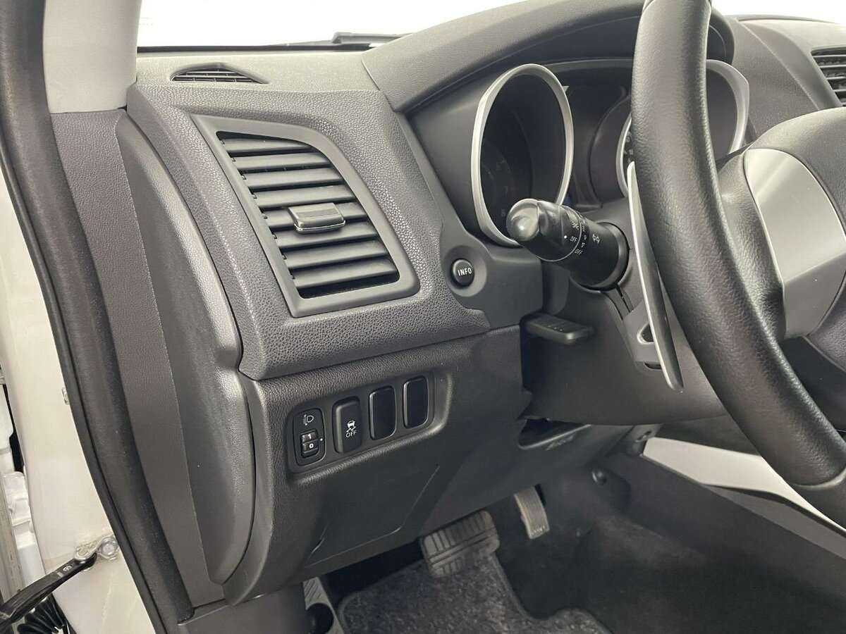 Mitsubishi ASX б/у, 2012, Вариатор. Фото: #8