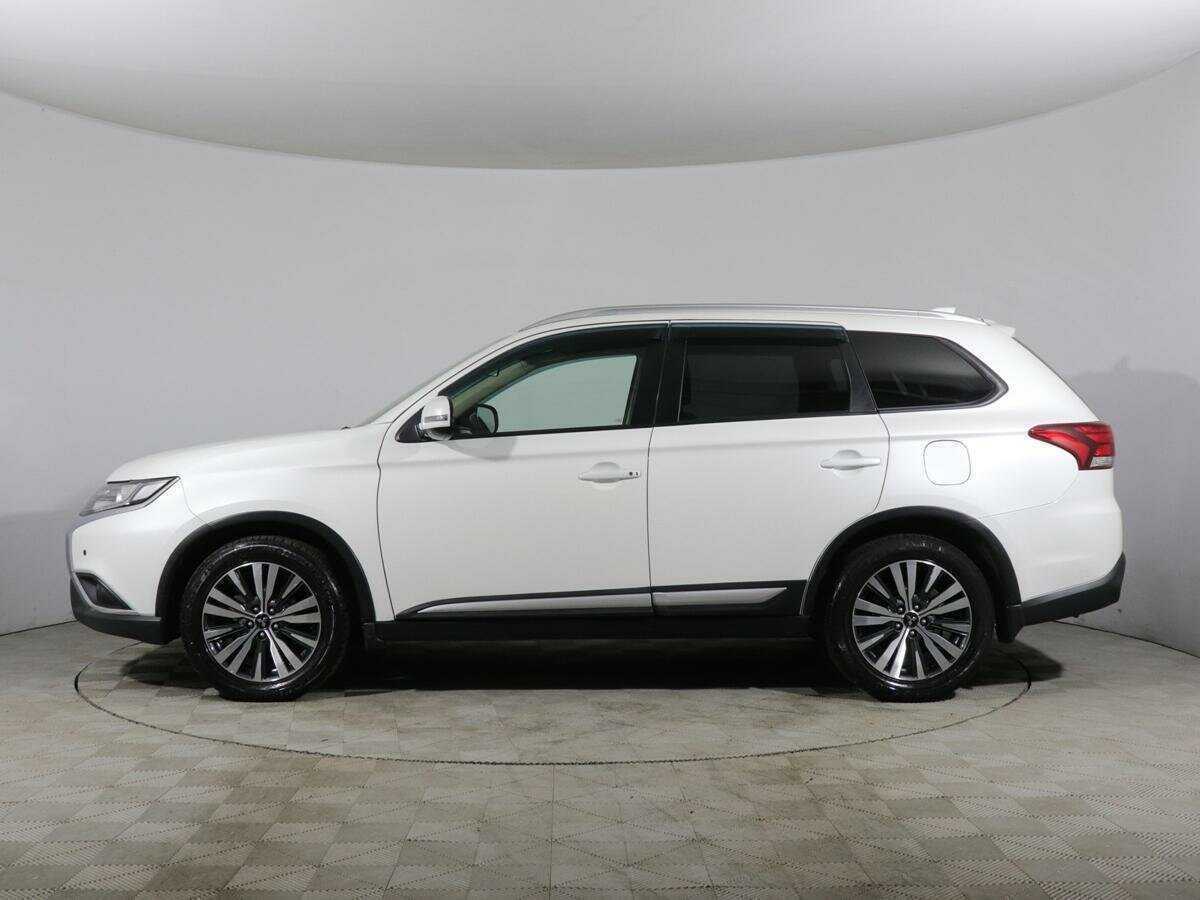 Mitsubishi Outlander б/у, 2019, Вариатор. Фото: #7