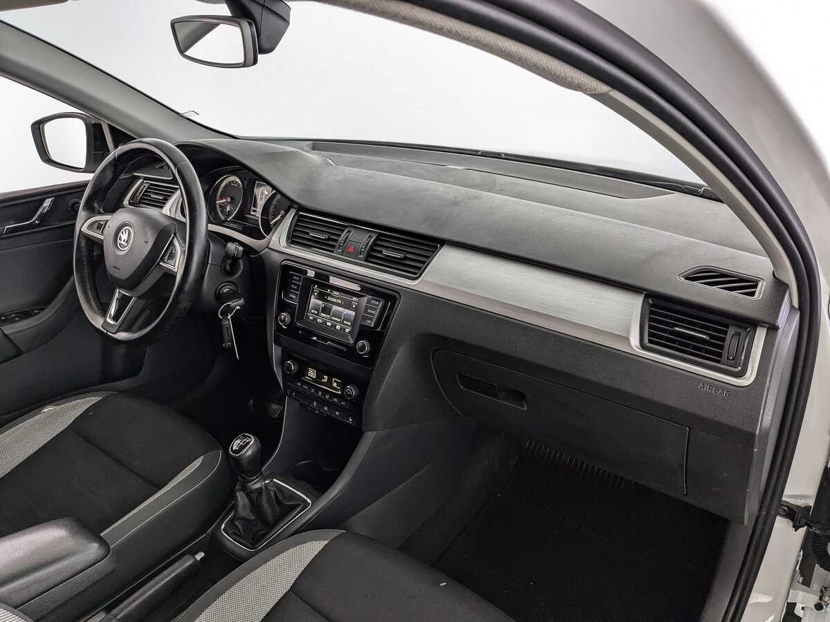 Skoda Rapid б/у, 2017, Механическая. Фото: #8