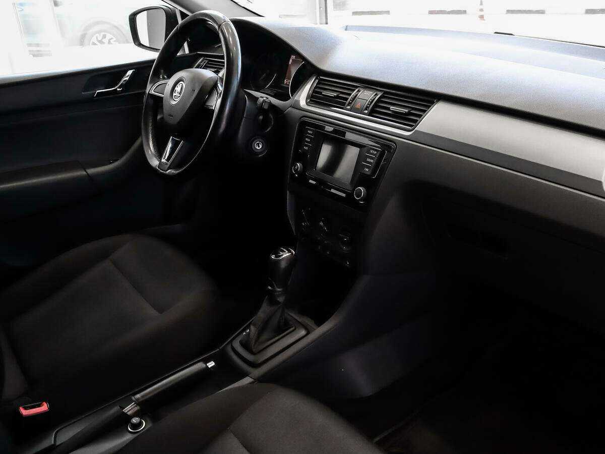 Skoda Rapid б/у, 2016, Автоматическая. Фото: #9