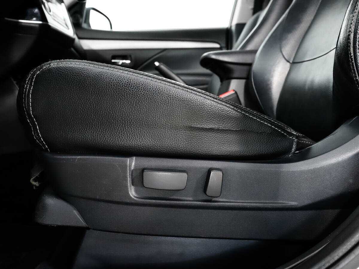 Mitsubishi Outlander б/у, 2014, Вариатор. Фото: #9