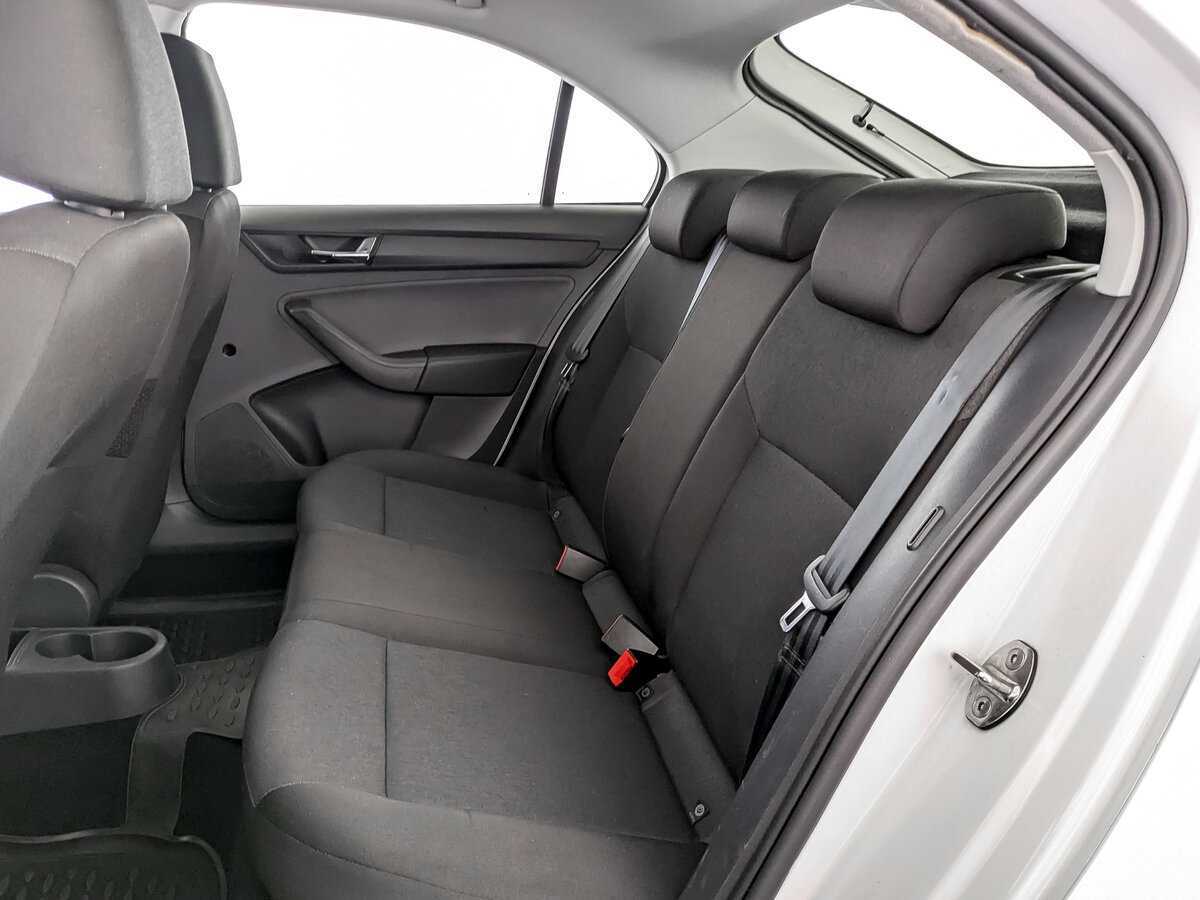 Skoda Rapid б/у, 2019, Автоматическая. Фото: #9
