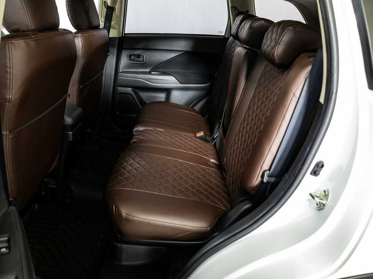 Mitsubishi Outlander б/у, 2020, Вариатор. Фото: #7