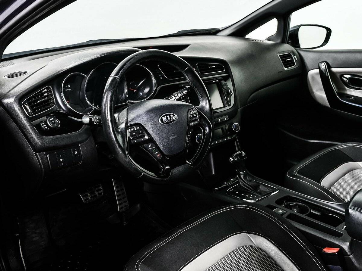 Kia Ceed б/у, 2014, Автоматическая. Фото: #12