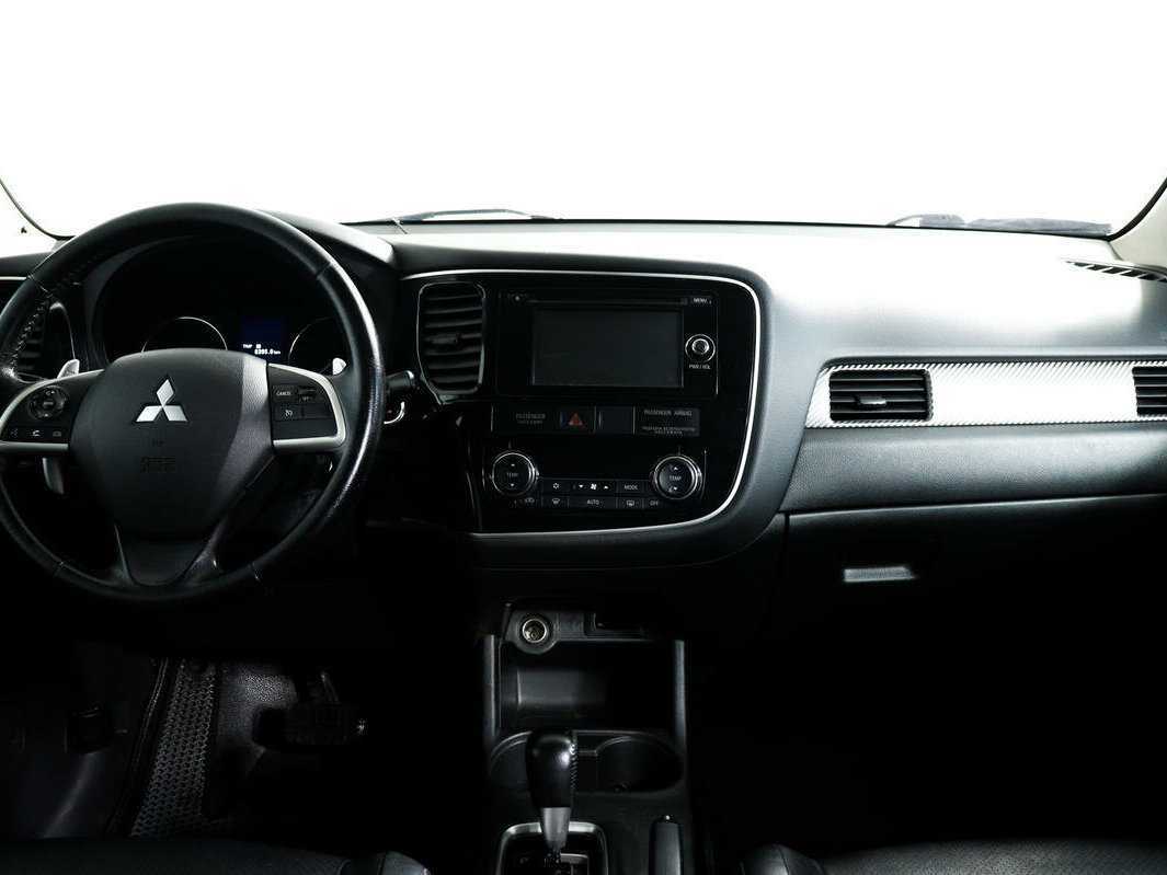Mitsubishi Outlander б/у, 2013, Вариатор. Фото: #10