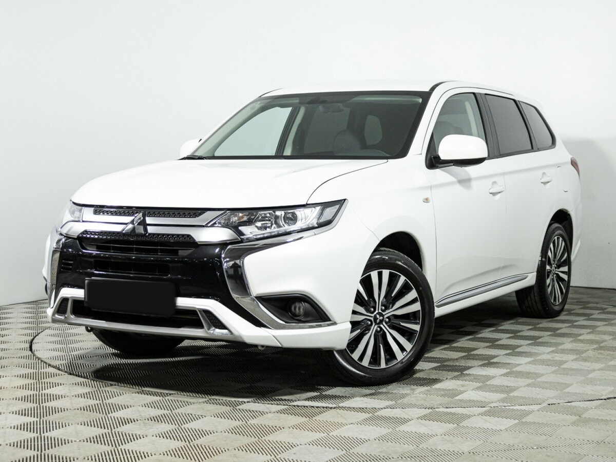 Mitsubishi Outlander б/у, 2022, Вариатор. Посмотреть фото