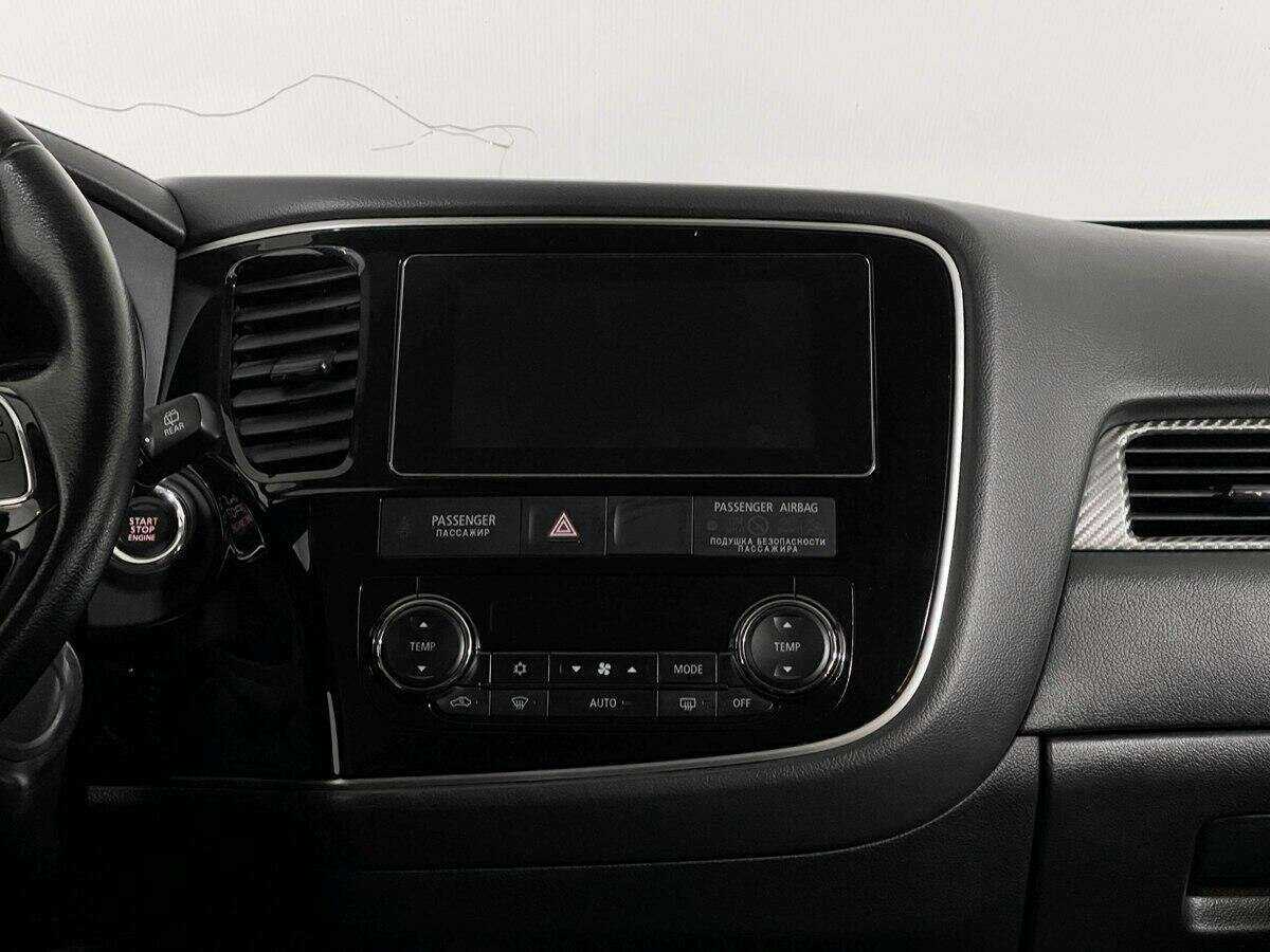 Mitsubishi Outlander б/у, 2018, Вариатор. Фото: #11