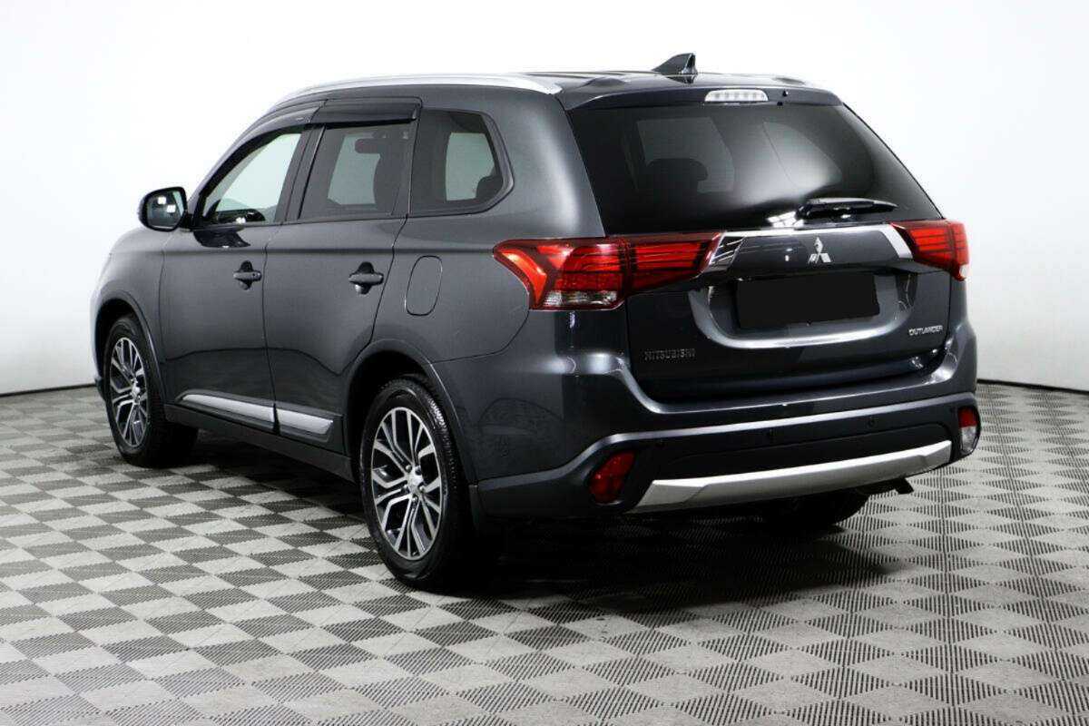 Mitsubishi Outlander б/у, 2018, Вариатор. Фото: #6