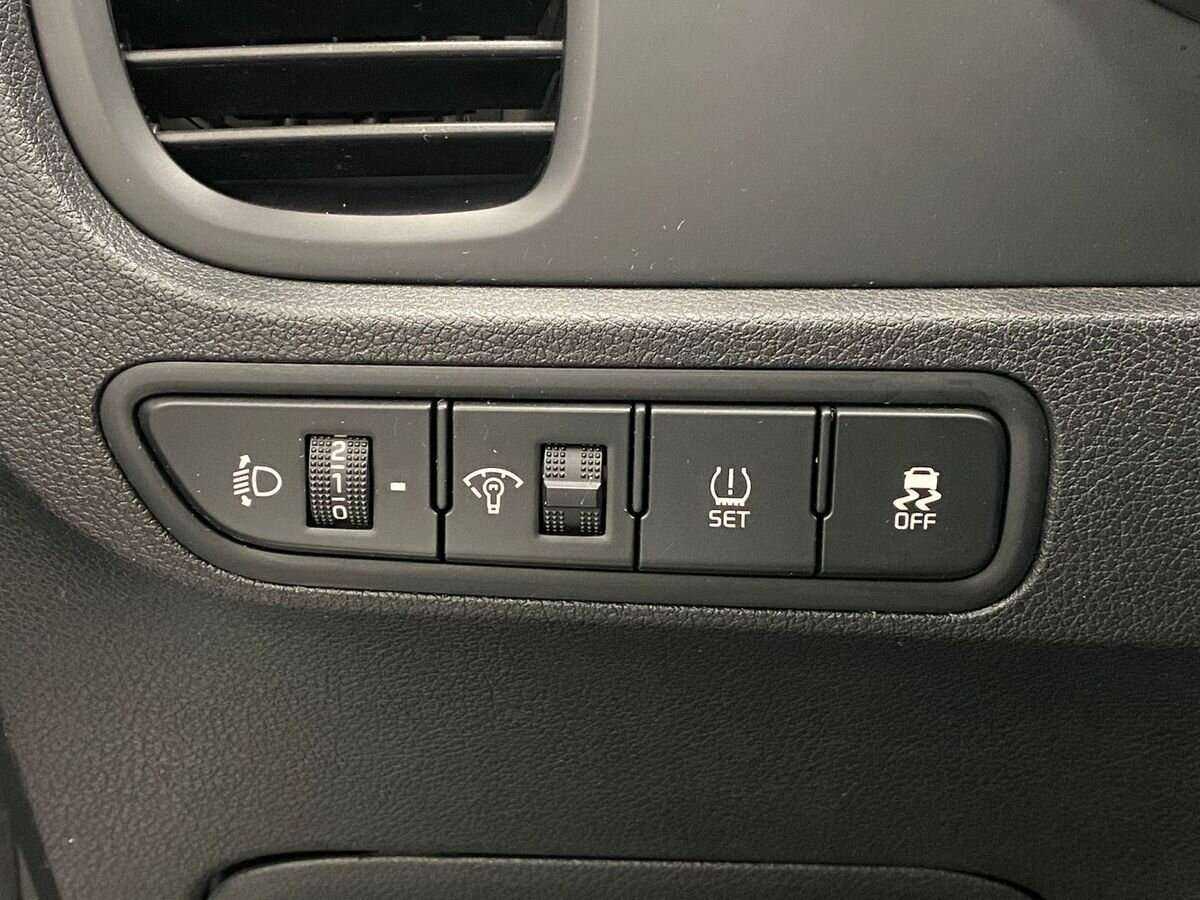 Kia Rio б/у, 2019, Механическая. Фото: #16