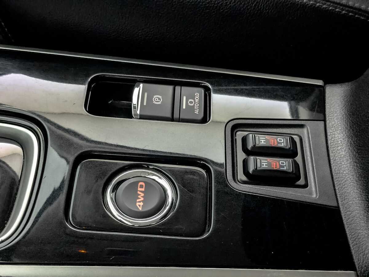 Mitsubishi Outlander б/у, 2017, Вариатор. Фото: #22