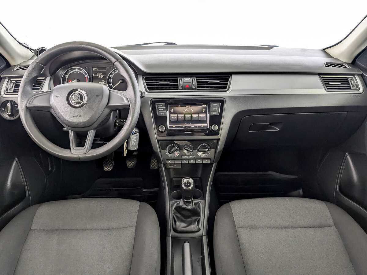 Skoda Rapid б/у, 2019, Механическая. Фото: #11
